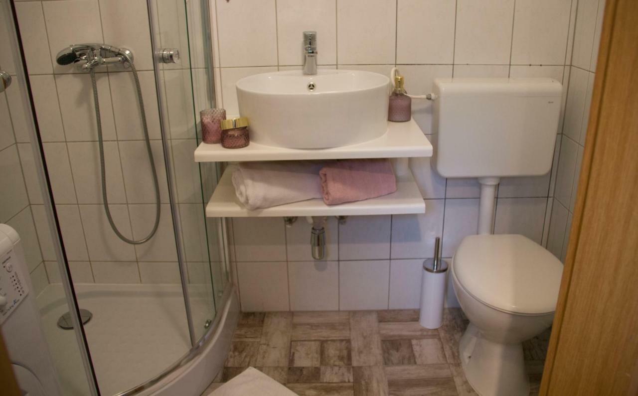 Charming Apartments Ana Марибор Экстерьер фото