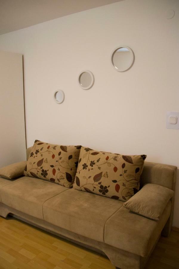 Charming Apartments Ana Марибор Экстерьер фото